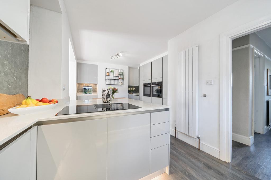 Fitted Kitchen
