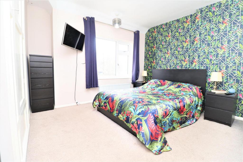 Bedroom one.jpg