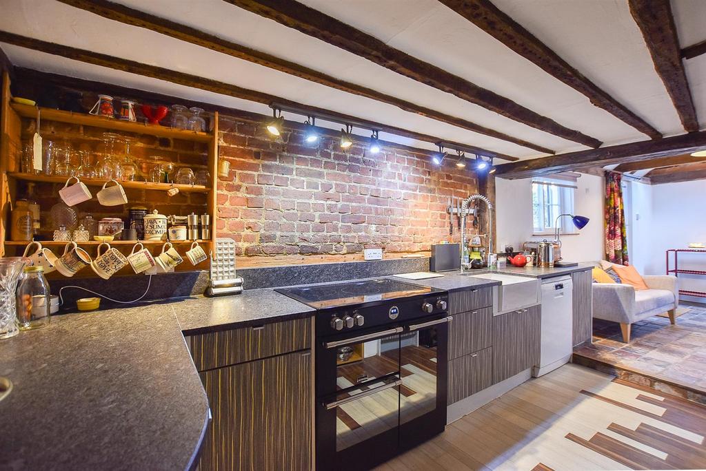Kitchen.jpg