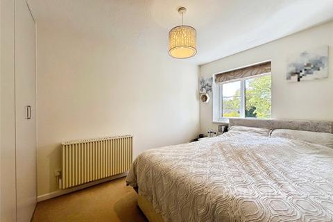 1 Heather Mead, Frimley, Camberley, GU16 8QA