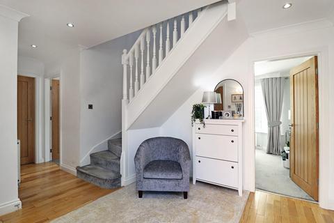 2 The Paddock, Timperley, Altrincham, WA15 7NR