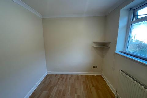 2 bedroom terraced house to rent, Preston Road, Brighton, BN1
