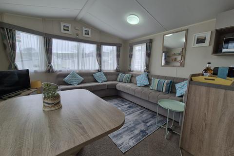 3 bedroom lodge for sale, NEWQUAY TR8