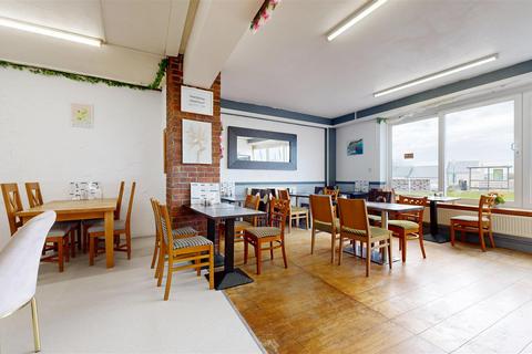 4 bedroom terraced house for sale, Weston Road, Portland