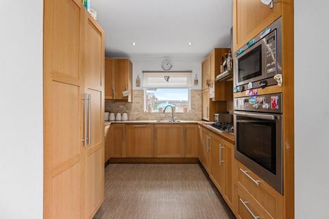 36 Links Way, Beckenham, BR3 3DQ