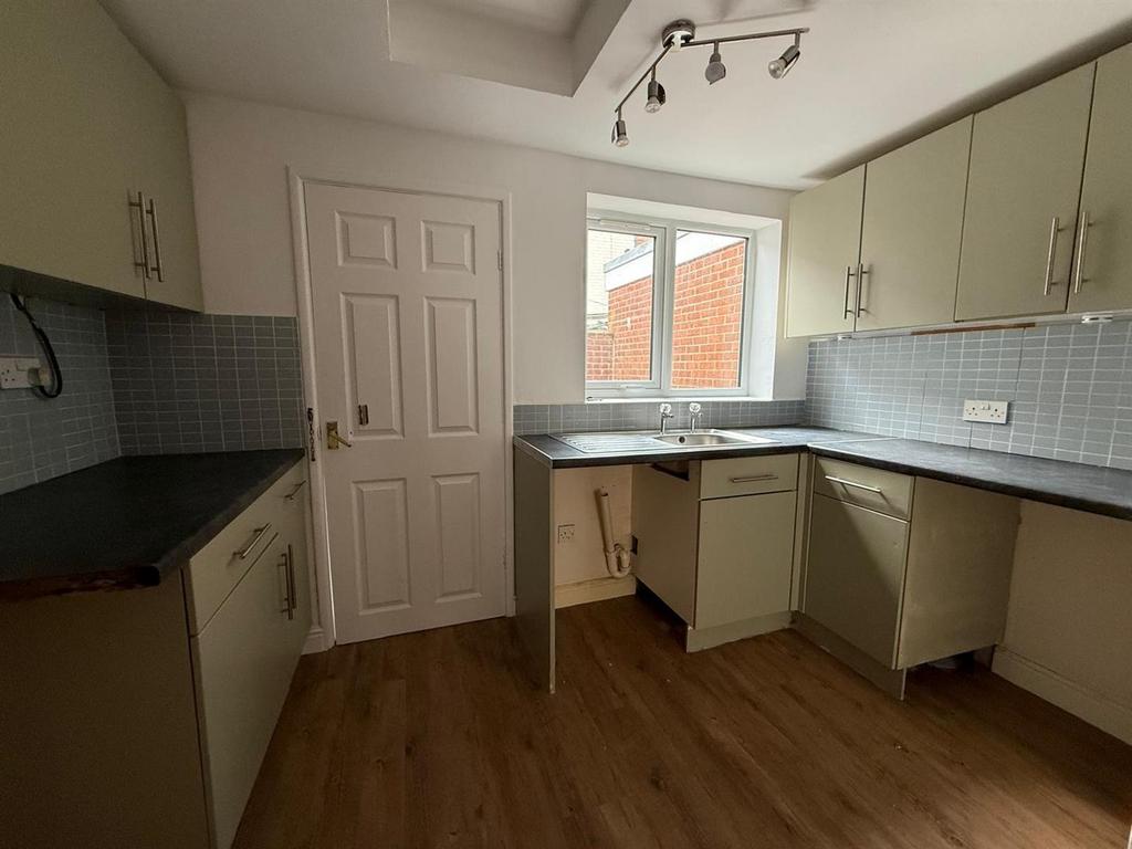 Dining kitchen