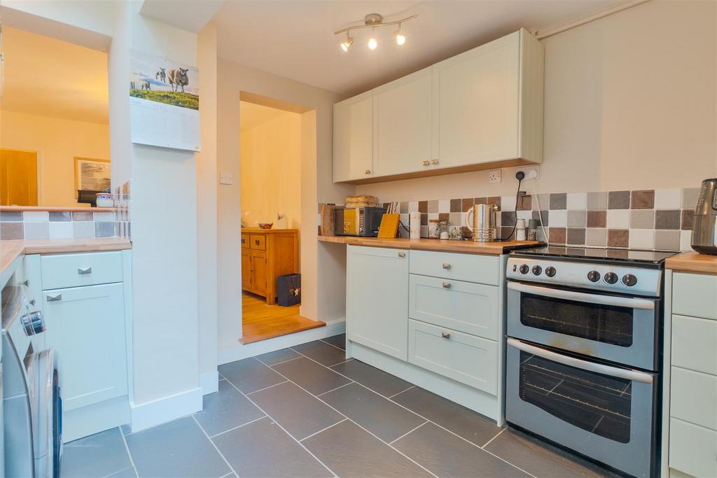 Kitchen..jpg