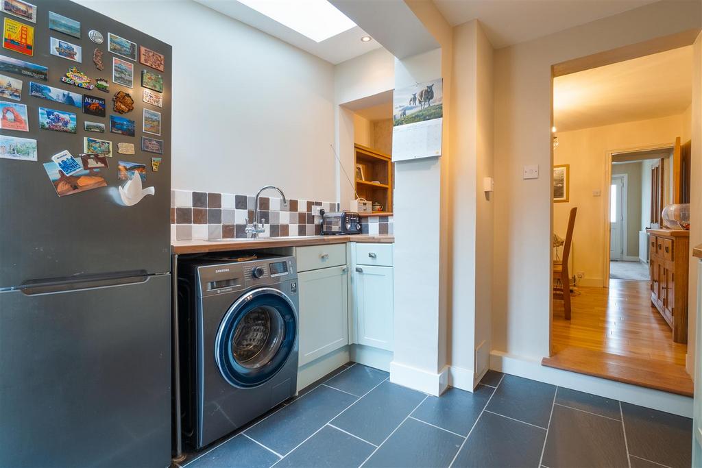Kitchen,.jpg