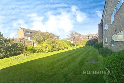 2 bedroom apartment for sale, Boulters Gardens, Maidenhead, Berkshire