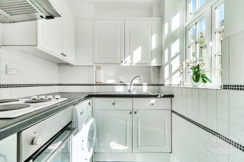 2 bedroom terraced house for sale, Timber Close, The Hart, Farnham, Surrey, GU9