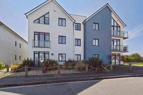 2 bedroom flat for sale, Drake House, 21, Eirene Road, Goring-by-Sea, Worthing, BN12