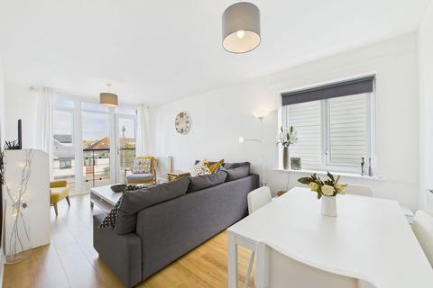 2 bedroom flat for sale, Drake House, 21, Eirene Road, Goring-by-Sea, Worthing, BN12