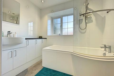 4 bedroom property for sale, Maldon Road, Langford, Maldon, CM9