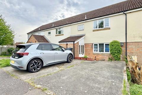 35 Beadle Way, Great Leighs, Chelmsford, CM3 1RT