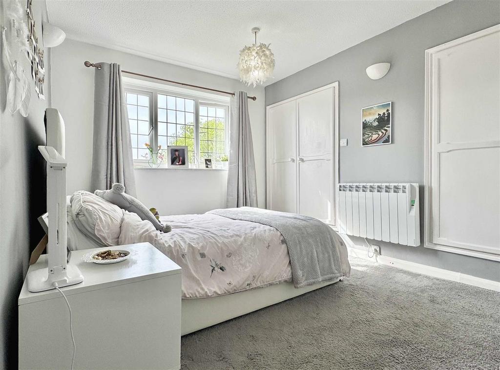 Bedroom 2.jpg
