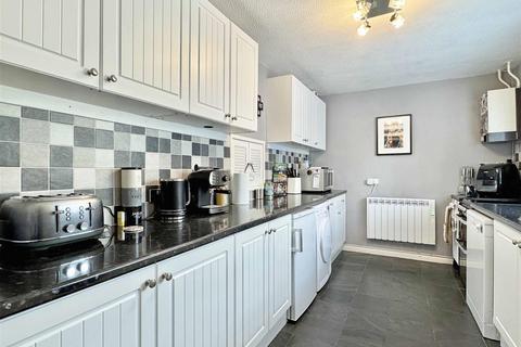 35 Beadle Way, Great Leighs, Chelmsford, CM3 1RT