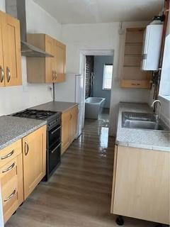 3 bedroom house to rent, Poole Street, Northampton NN1