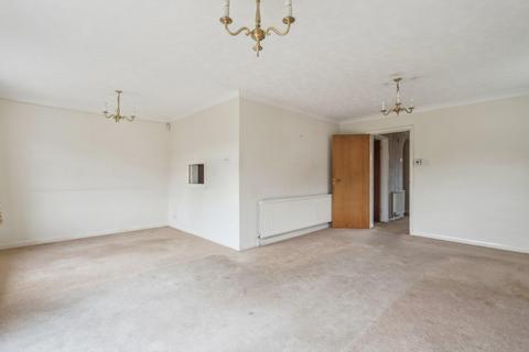 4 bedroom detached house for sale, Hollybush Lane, Chesham Bois, Amersham, Buckinghamshire, HP6 6EB
