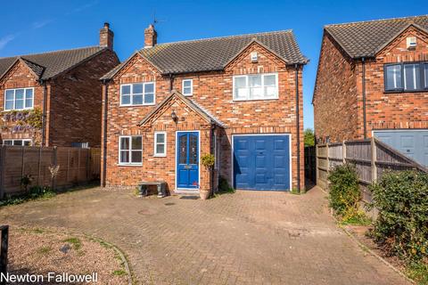 4 bedroom detached house for sale, Dunham Road, Newton-On-Trent LN1