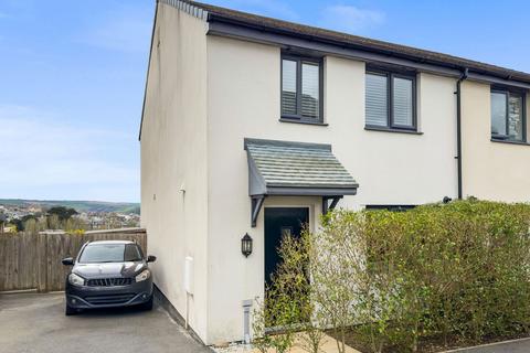 7 Lang Drive, Wadebridge, PL27 6FP