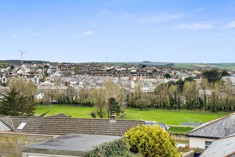 7 Lang Drive, Wadebridge, PL27 6FP