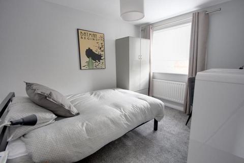 4 bedroom house to rent, Habgood Drive, Durham DH1