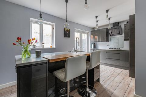 7 Clos Y Gwalch, Cardiff, CF14 9JH