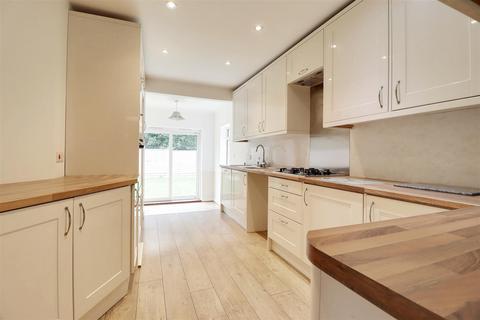 3 bedroom semi-detached bungalow for sale, Redcliff Drive, North Ferriby