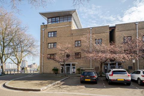 3 bedroom terraced house for sale, Rope street, Surrey Quays