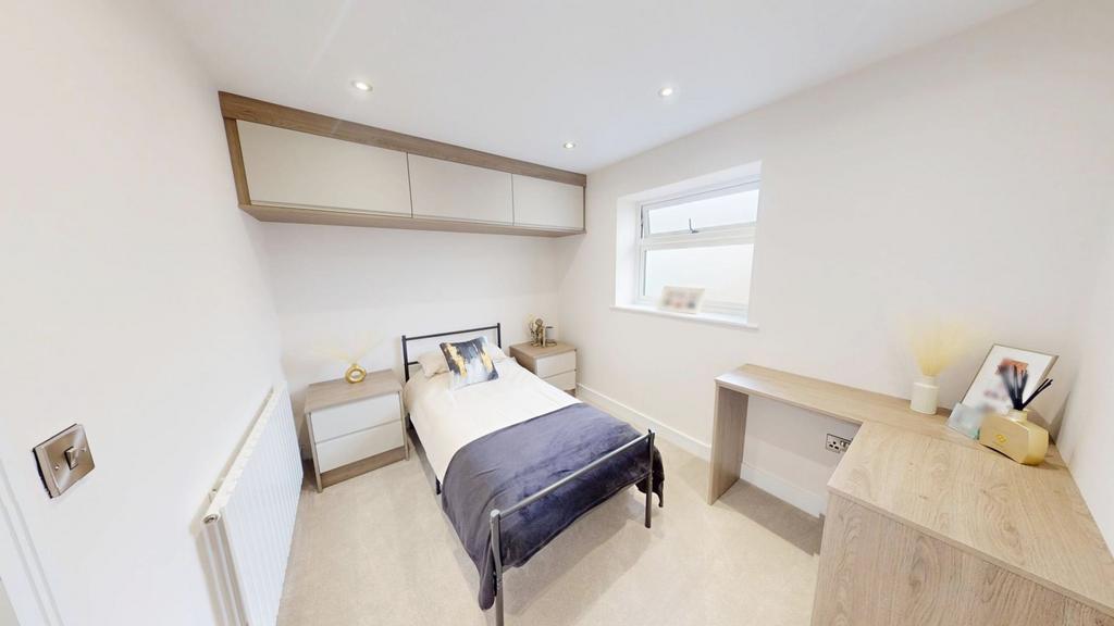 Bedroom 5