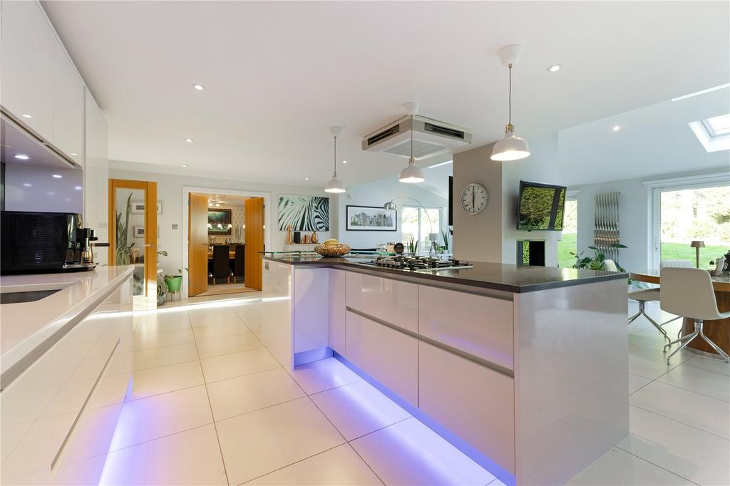 Kitchen/Breakfast
