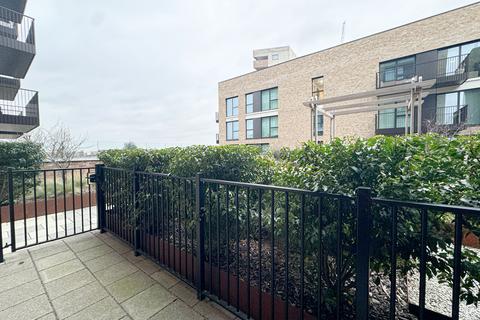 1 bedroom apartment for sale, Bathgate Place, London W13