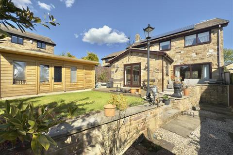 4 Alston Close, Silkstone, Barnsley, S75 4NW