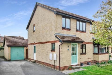3 bedroom semi-detached house for sale, Immaculately presented three bedroom home in Yatton's North End
