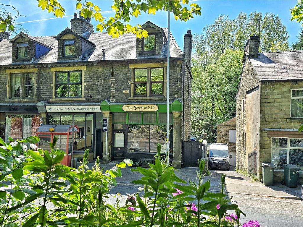 Grand Period Home