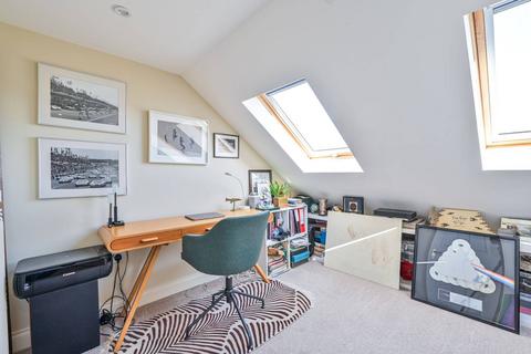 309 Underhill Road, London, SE22 9EA