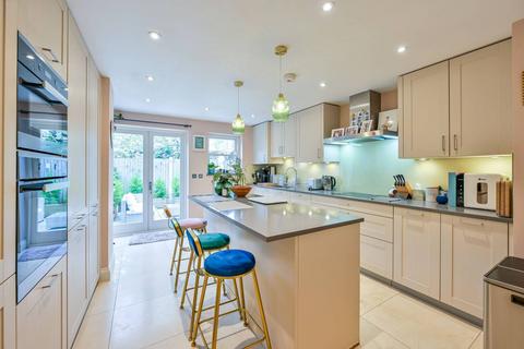 309 Underhill Road, London, SE22 9EA