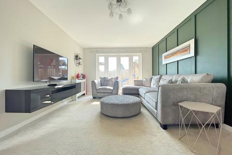 4 bedroom property for sale, Damson Close, Tiptree, Colchester, CO5