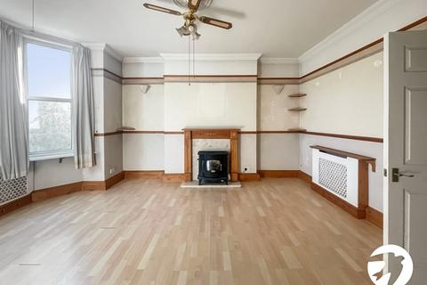 1 bedroom flat to rent, Glen View, Gravesend, Kent, DA12