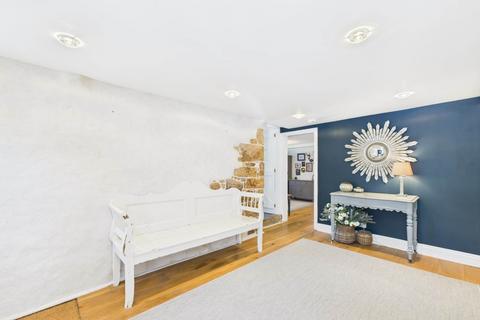 5 bedroom detached house for sale, St Mary