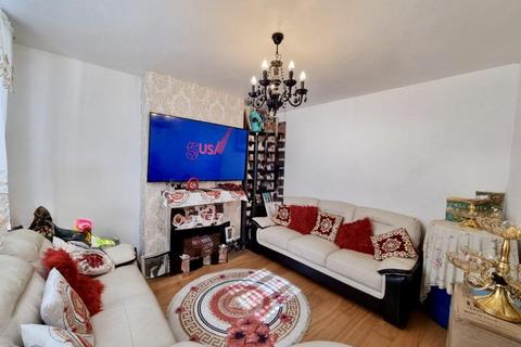 3 bedroom terraced house for sale, Buxton Road, Thornton Heath