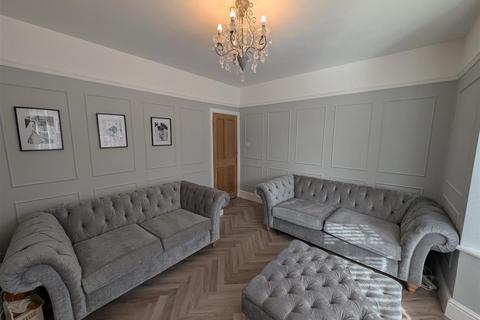2 bedroom semi-detached house for sale, Middleham Road, Darlington