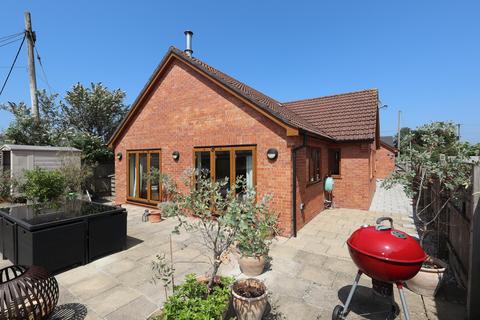 4 bedroom detached bungalow for sale, Coxley (Between Wells and Glastonbury)