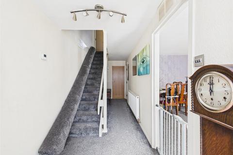 3 bedroom semi-detached house for sale, Linden Avenue, Coulsdon CR5