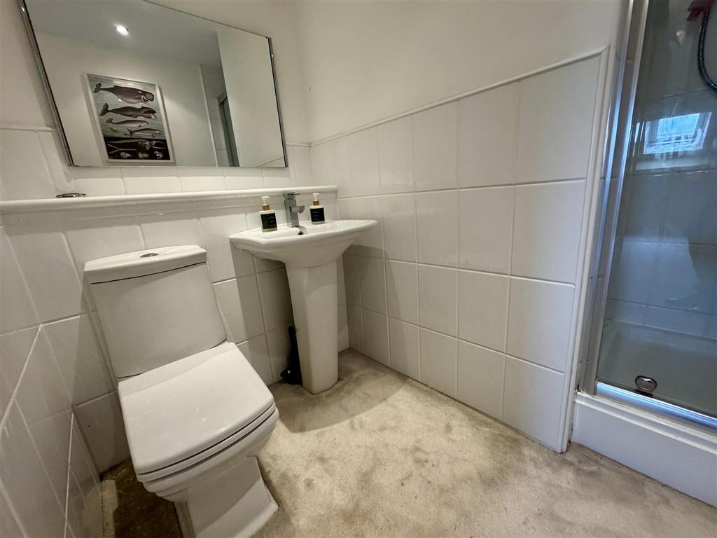 En Suite Shower Room/WC