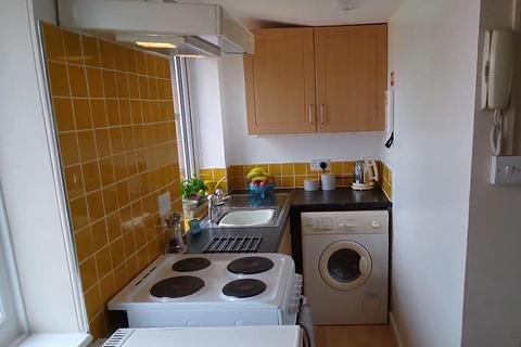 4 bedroom semi-detached house for sale, Layerthorpe, York