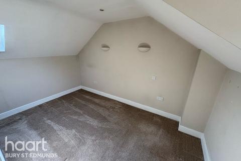 3 bedroom terraced house to rent, Spring Lane, BURY ST EDMUNDS