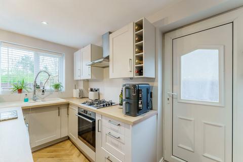 11 Sycamore Road, Barlby, Selby, YO8 5XA