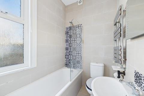 188 Birkbeck Road, Beckenham, BR3 4SX