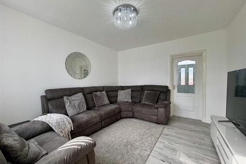 2 bedroom terraced house for sale, Rawthorpe Lane, Rawthorpe, Huddersfield, HD5 9PB